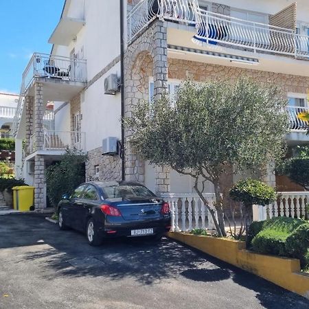 Apartmani Mali Selce Exterior foto