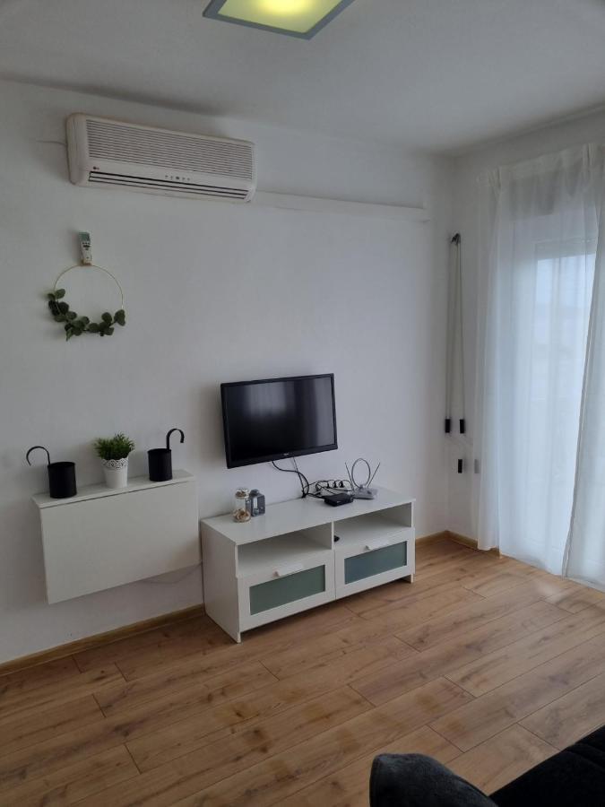 Apartmani Mali Selce Exterior foto