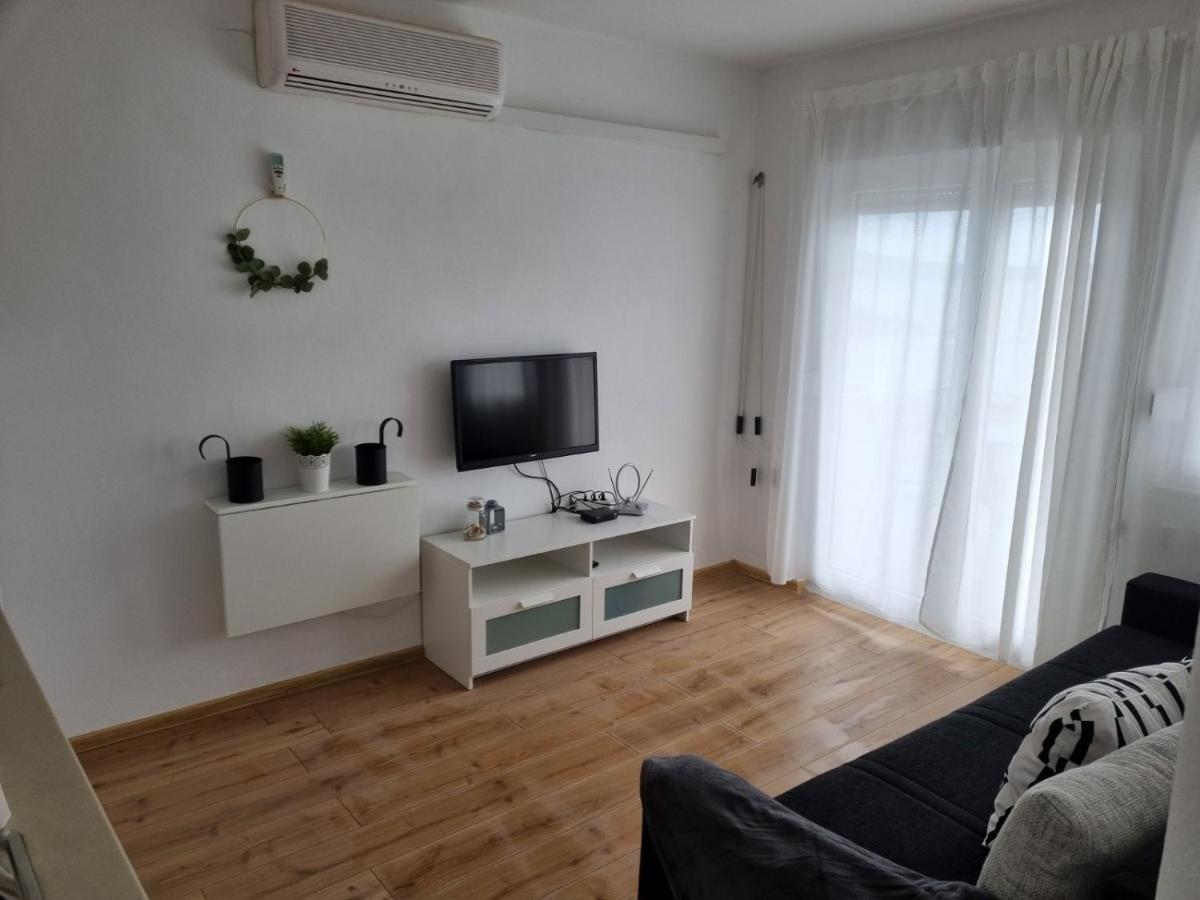 Apartmani Mali Selce Exterior foto